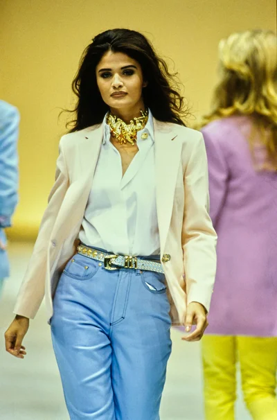 Look 18